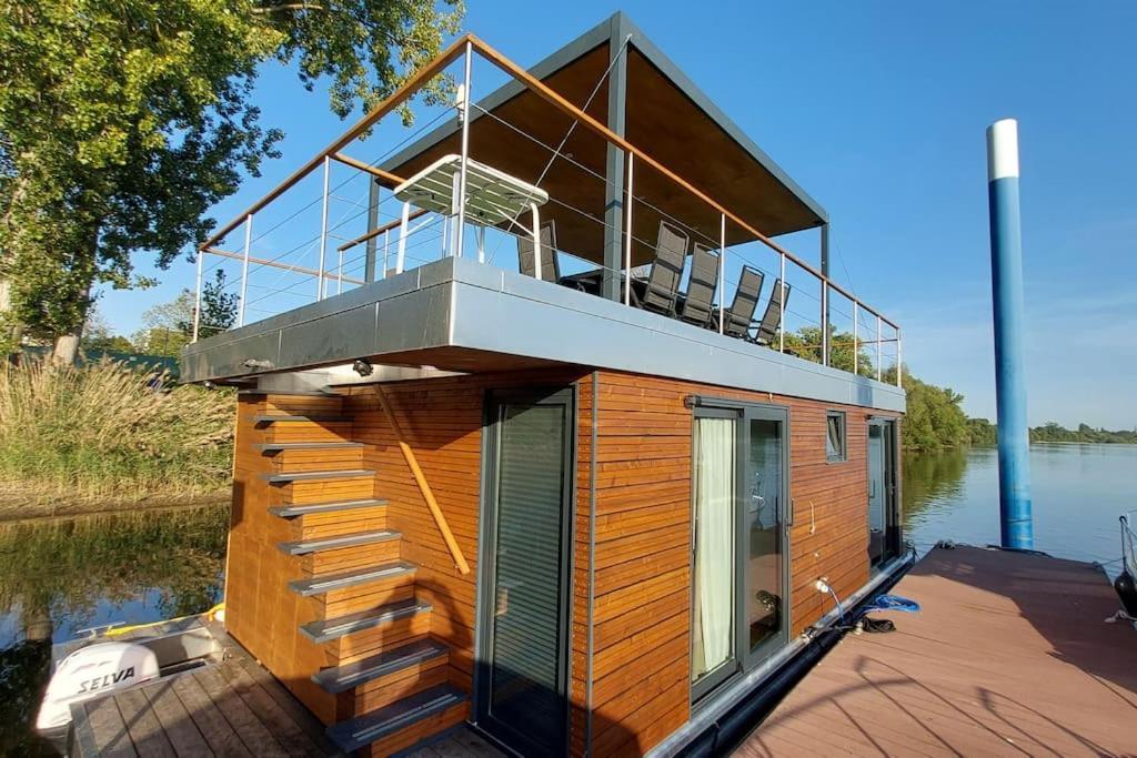 Riverboat-Rhein-Main Ferienloft Wiesbaden Dış mekan fotoğraf
